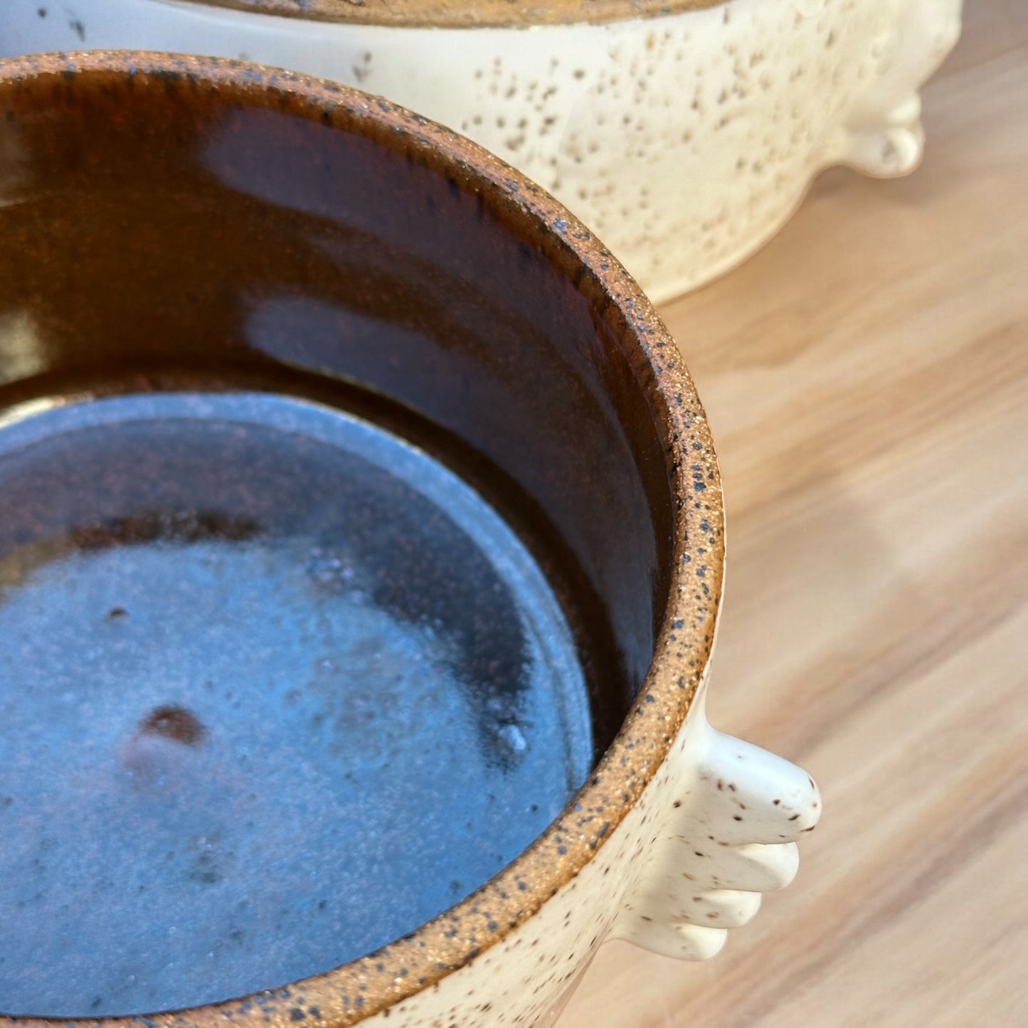 Chestnut Cylinder Handled Bowls