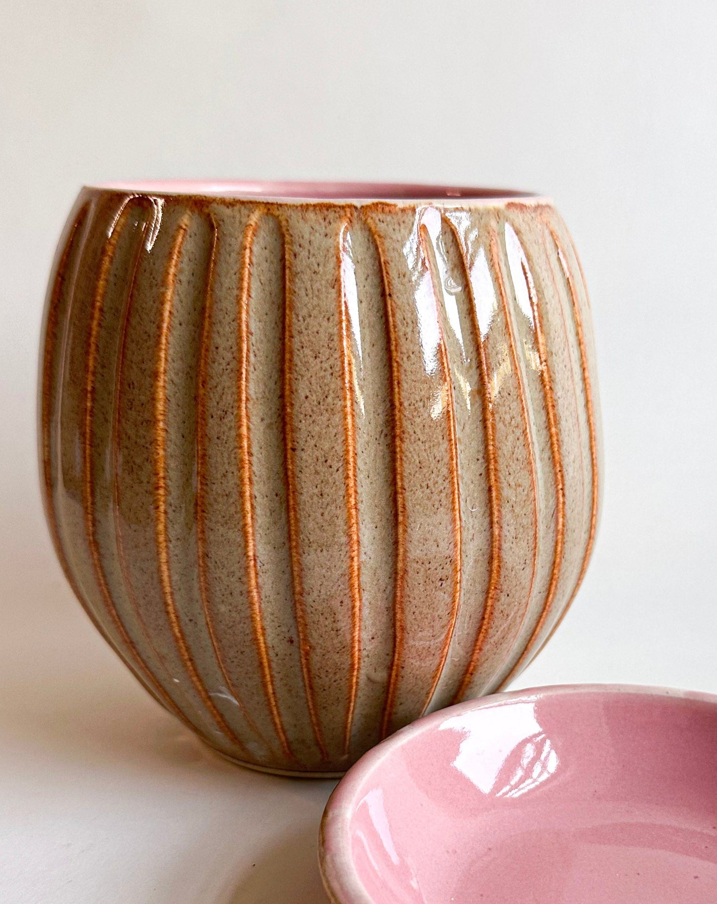 Pasquale/Pink Planter