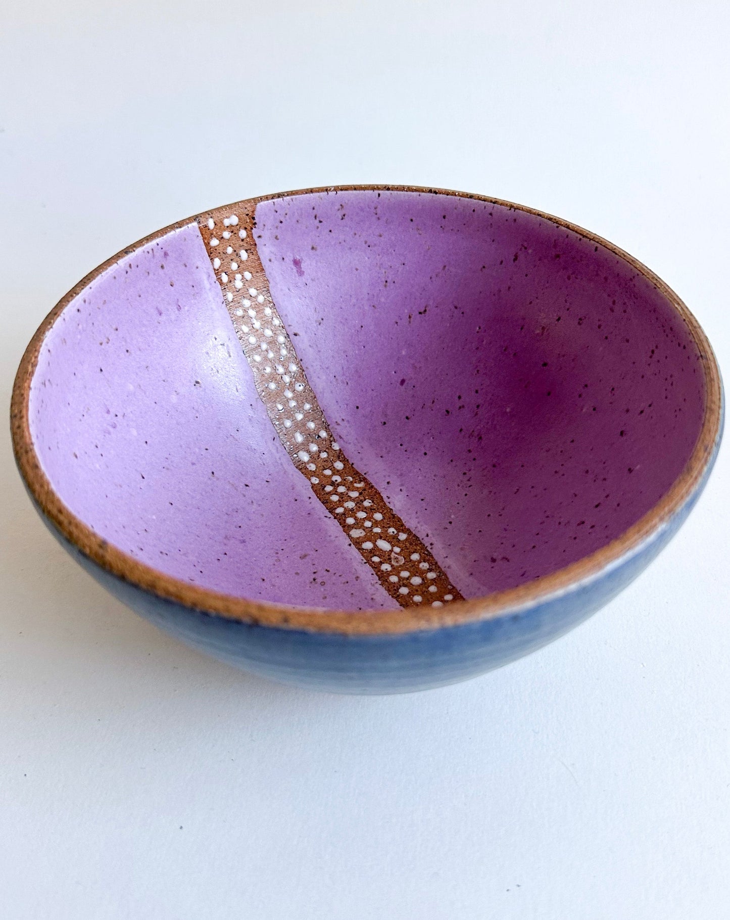 Fuchsia/Navy Speckled Bowls
