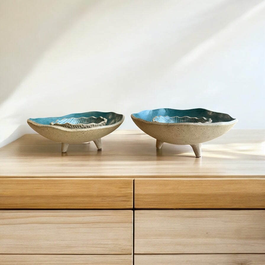 Aqua Tripod Bowl Set