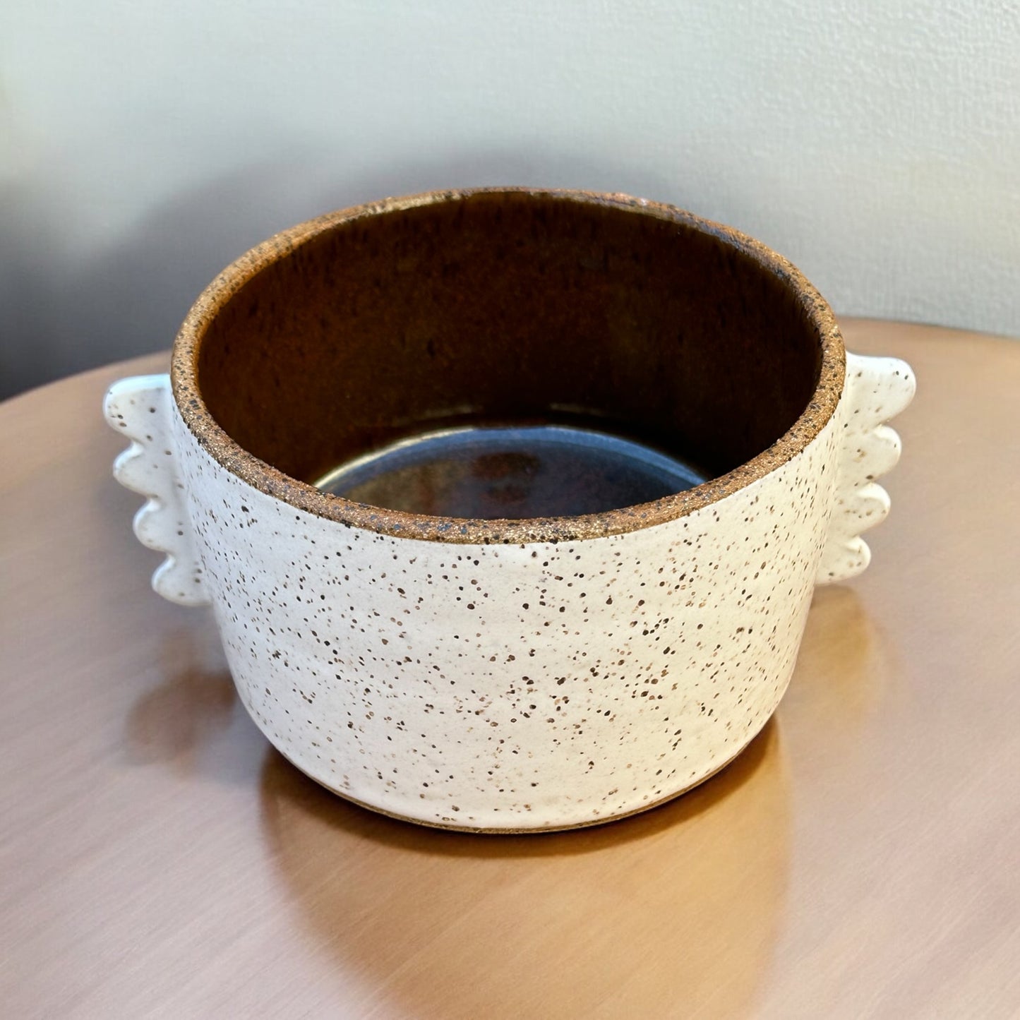 Chestnut Cylinder Handled Bowls