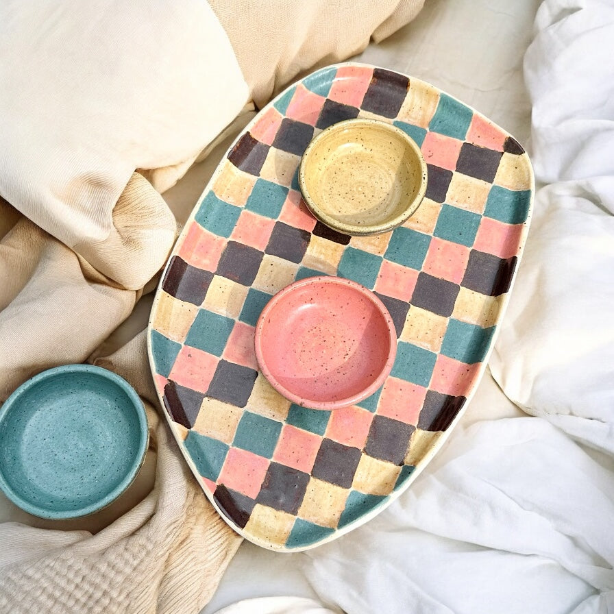 Colorful Checkered Tray Set