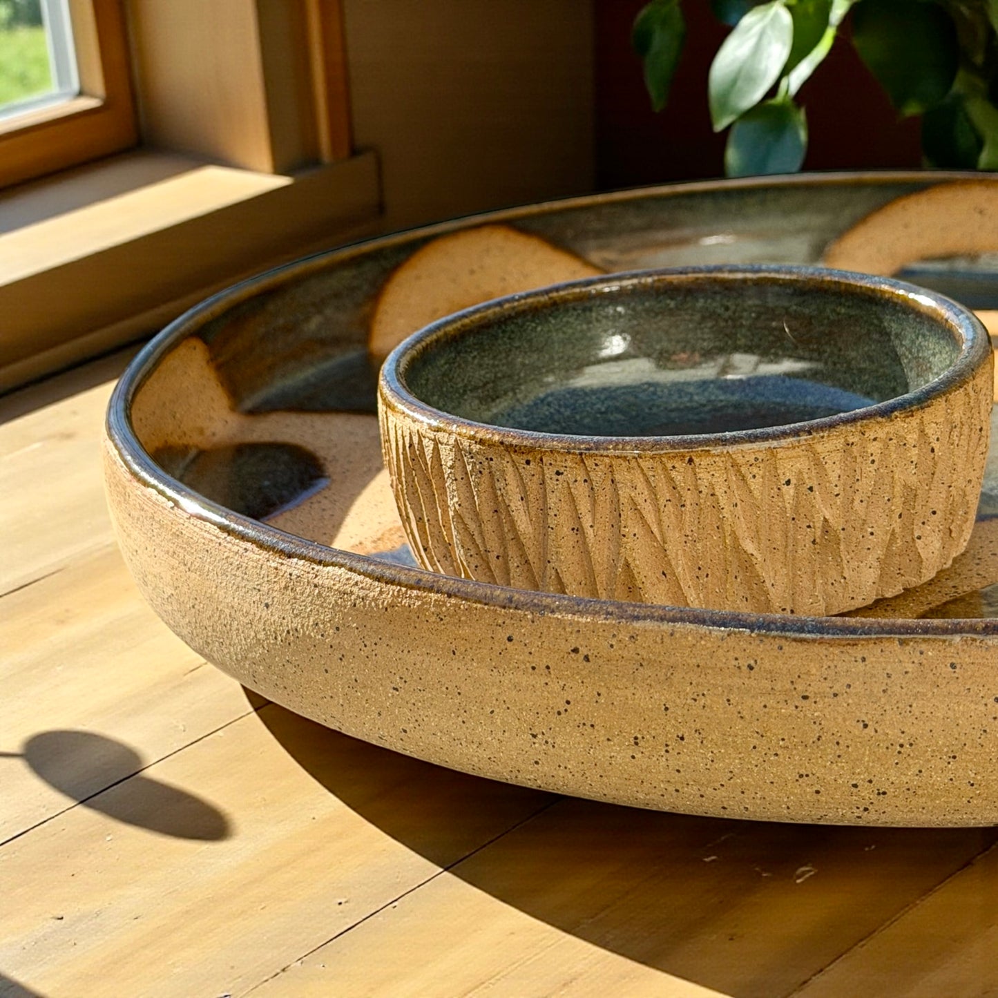 Circle Plate Serving Set