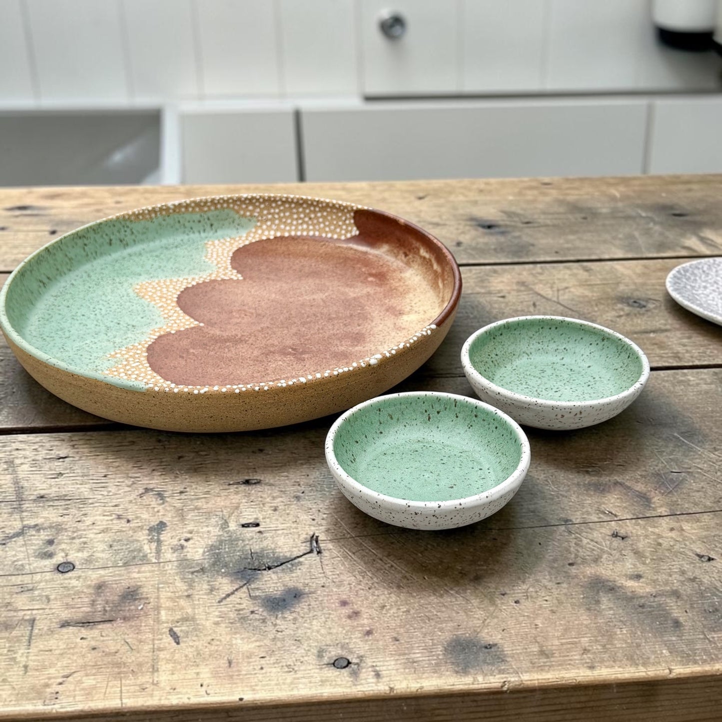 Green + Chestnut Serving Set